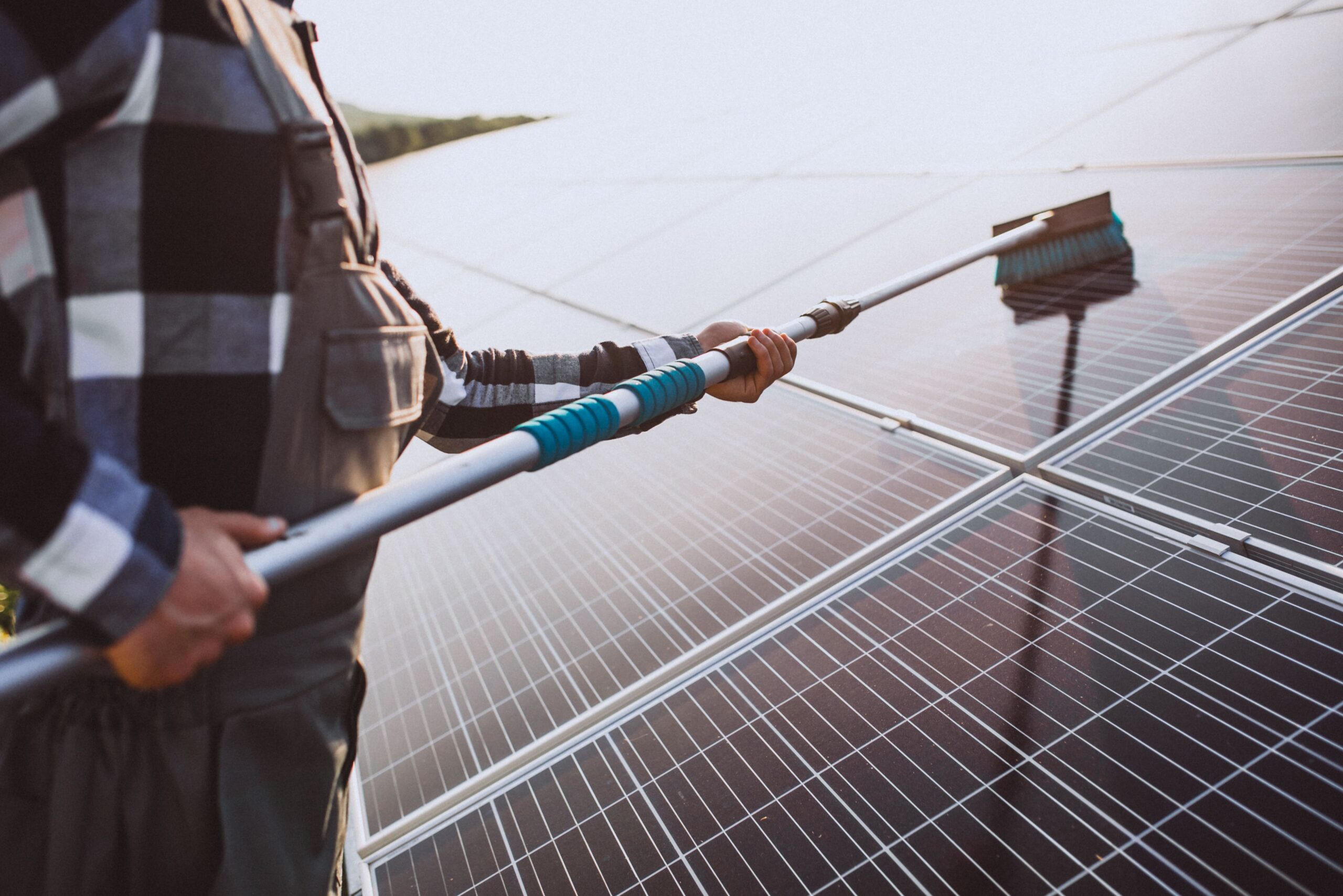 Insightful Guide About Solar Panel Cleaning In Sunshine Coast